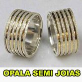 Par de Aliança Ouro Branco com filete de Ouro Amarelo 18 k